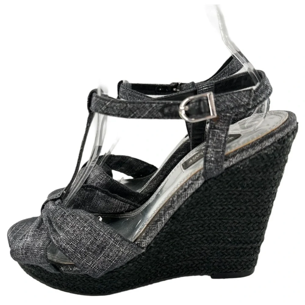 White House Black market sandals size 8.5 silver denim platform espadrilles